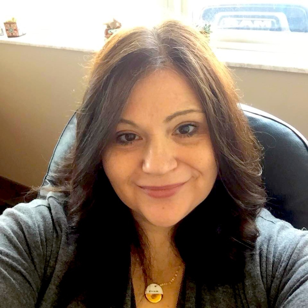 Meet your Posher, Loriann